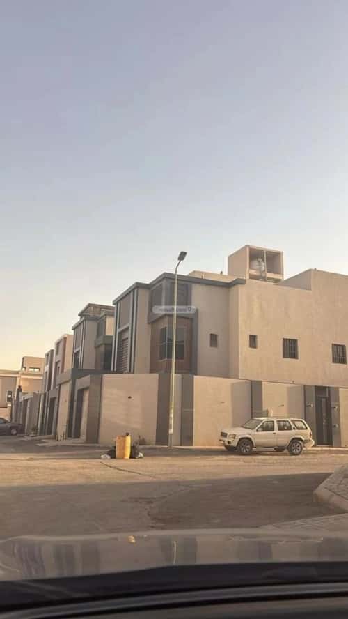 5 bedroom villa in Badr 2