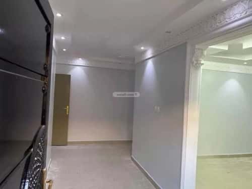 4 bedroom floor in Tuwaiq 7