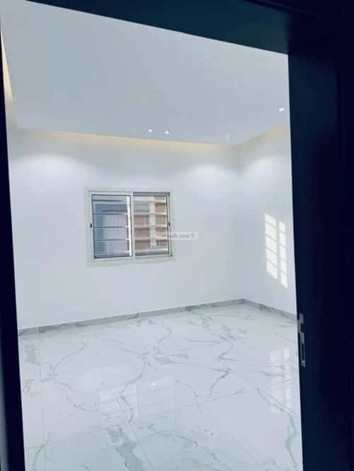 3 bedroom floor in Badr 7