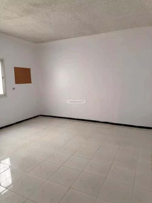 شقة 3 غرف في الرمال 1