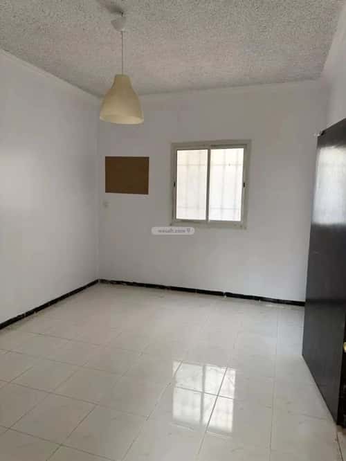 شقة 3 غرف في الرمال 3