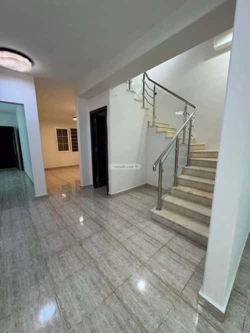 4 bedroom villa in Riyadh 6