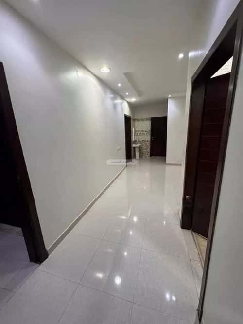 3 bedroom apartment in Al Hazm 1