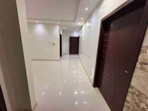 3 bedroom apartment in Al Hazm 3