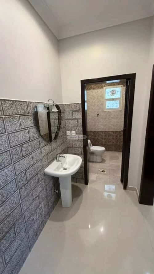 3 bedroom apartment in Al Hazm 4