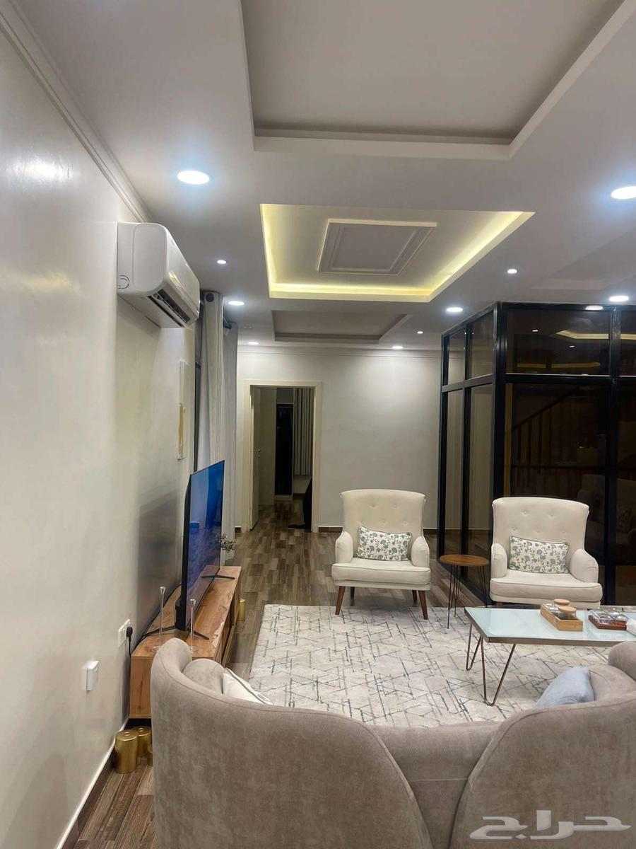 5 bedroom villa in Dhahrat Laban, Riyadh 9