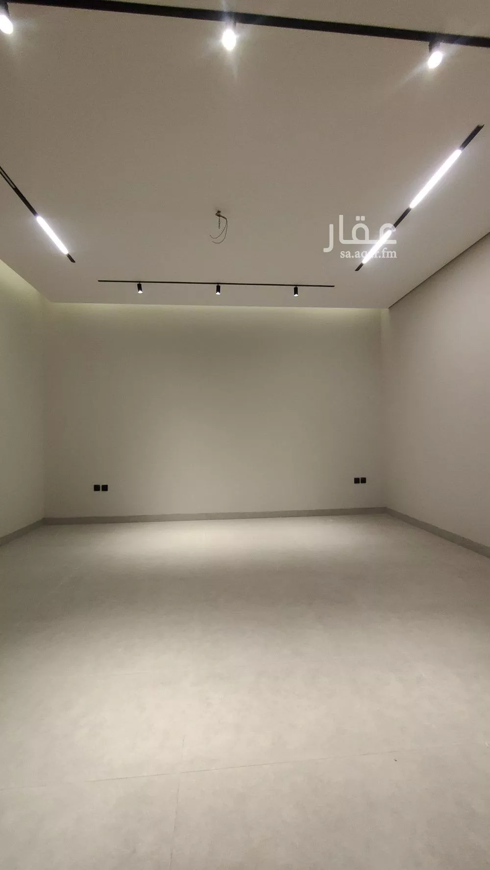 4 bedroom villa in Granada, Riyadh 22