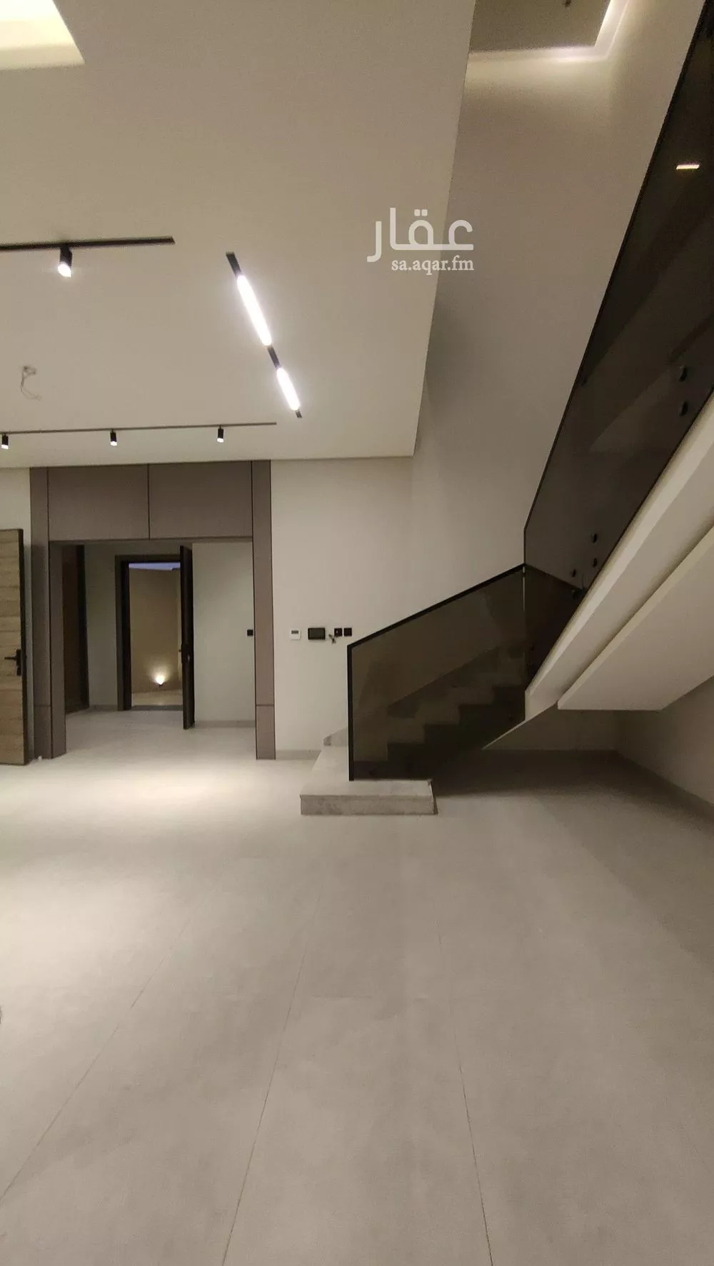 4 bedroom villa in Granada, Riyadh 13