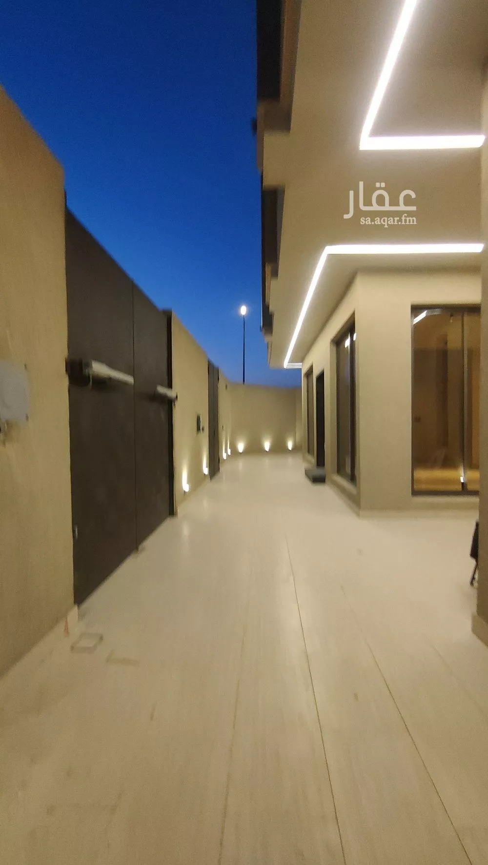 4 bedroom villa in Granada, Riyadh 7