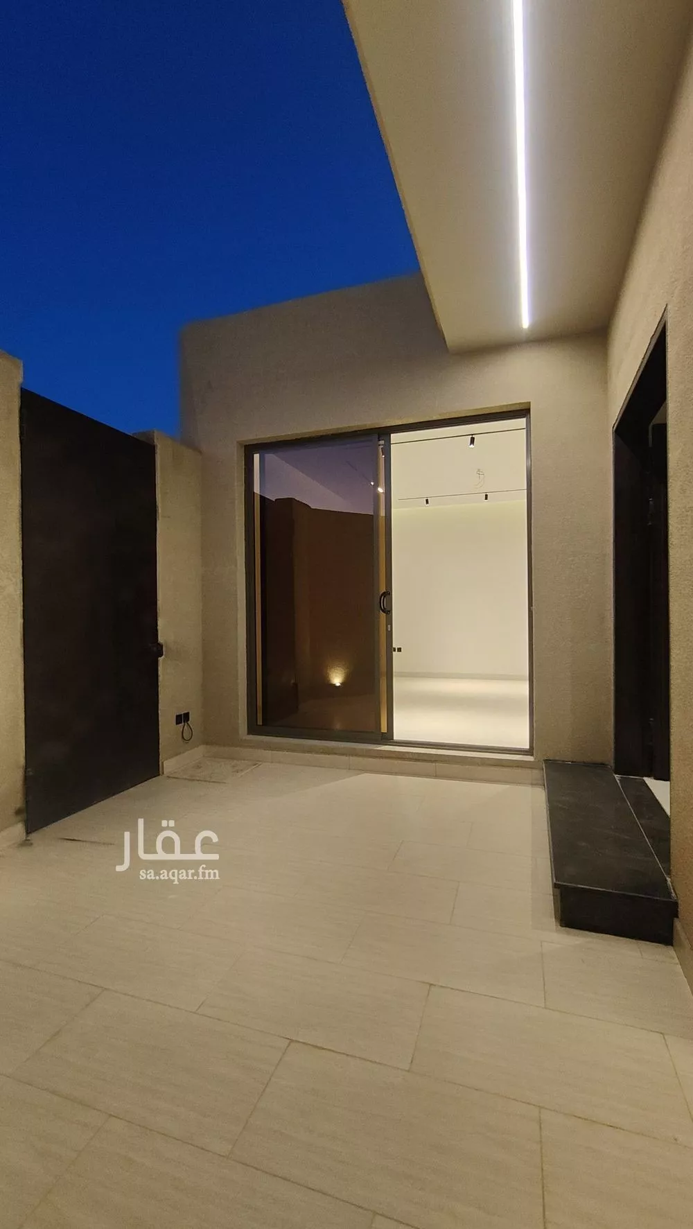 4 bedroom villa in Granada, Riyadh 5