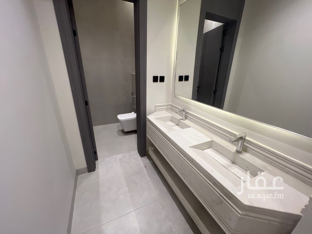 5 bedroom villa in Granada, Riyadh 7