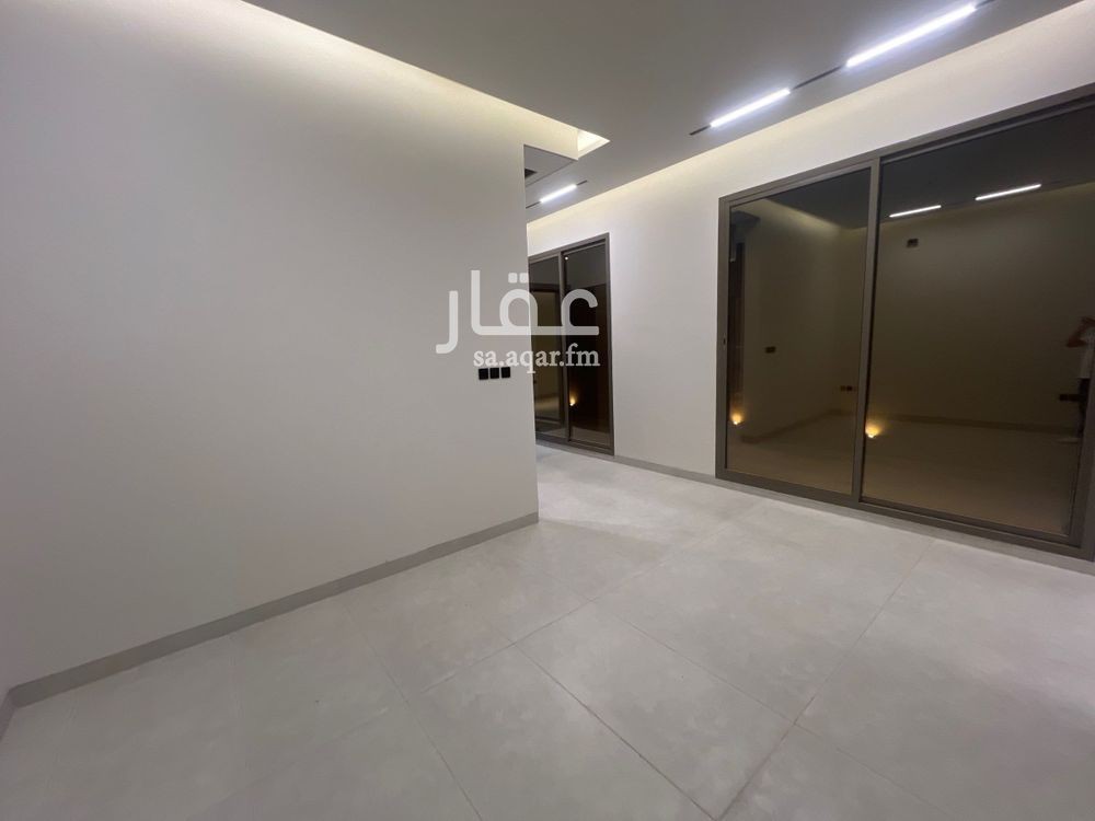 5 bedroom villa in Granada, Riyadh 8