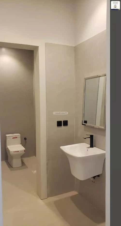 4 bedroom apartment in Al Hazm, Riyadh 5