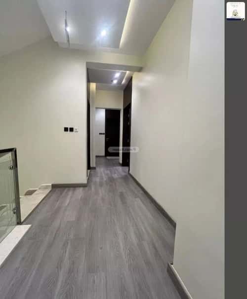 6 bedroom villa in Dhahrat Laban 5