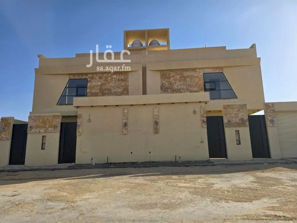 7 bedroom villa in Dirab, Riyadh 3