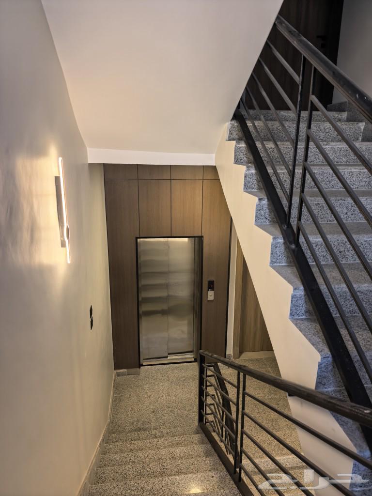 4 bedroom apartment in King Fahd, Madinah 18