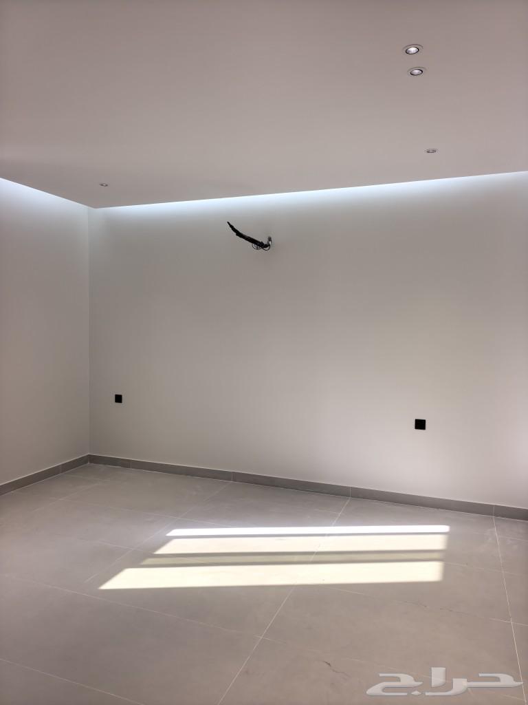 4 bedroom apartment in King Fahd, Madinah 13