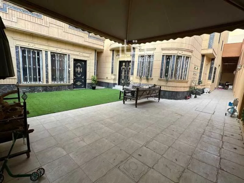 5 bedroom villa in Qurtubah, Riyadh 13