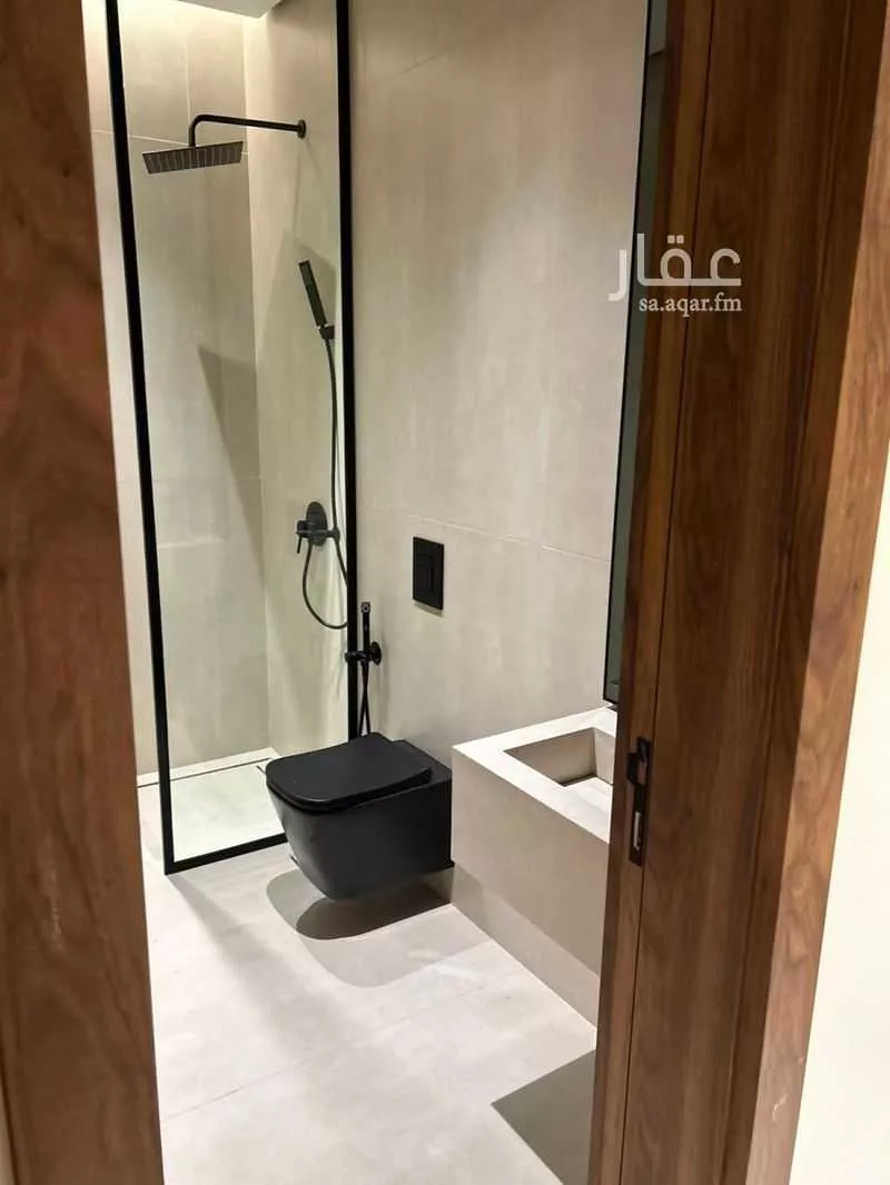 4 bedroom villa in Al Murooj, Riyadh 7