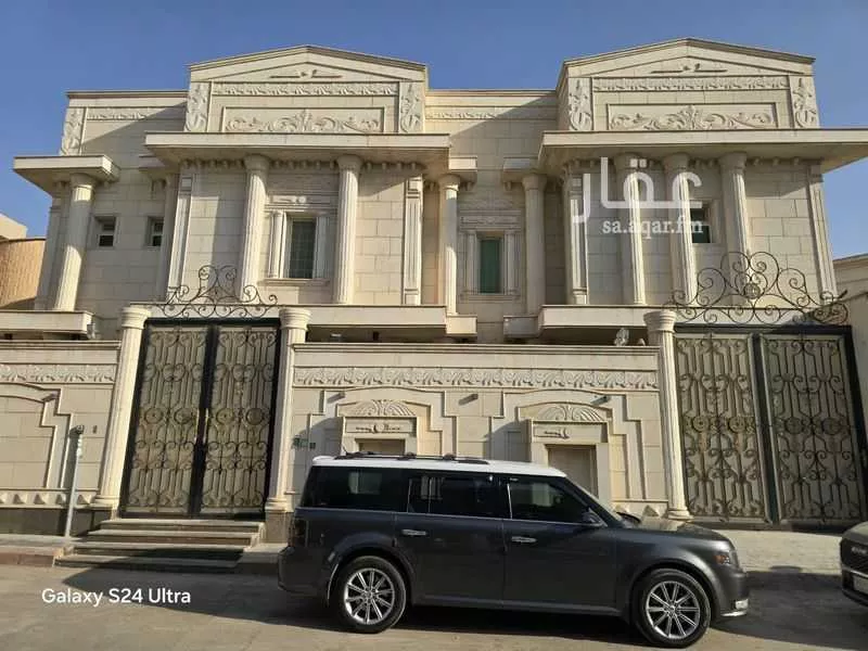 فيلا 5 غرف في الورود، الرياض