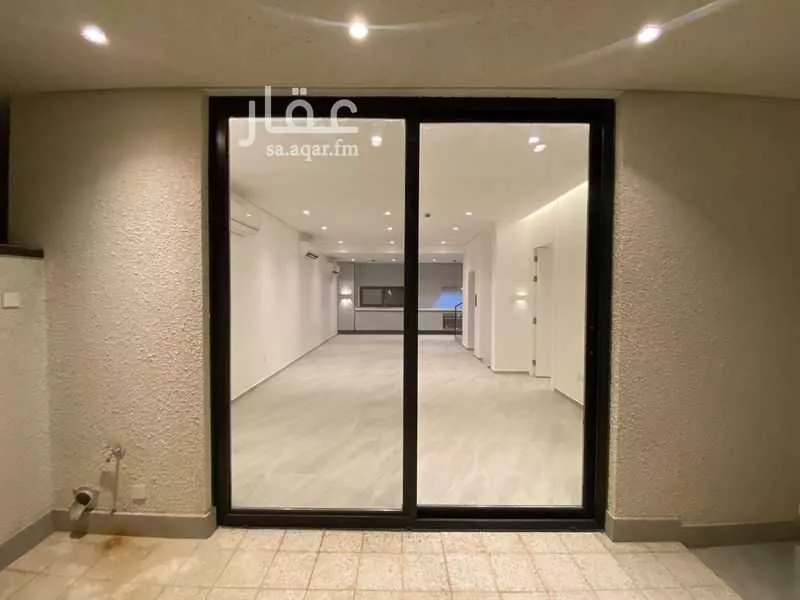 5 bedroom villa in Umm Al Hamam Al Gharbi, Riyadh 9