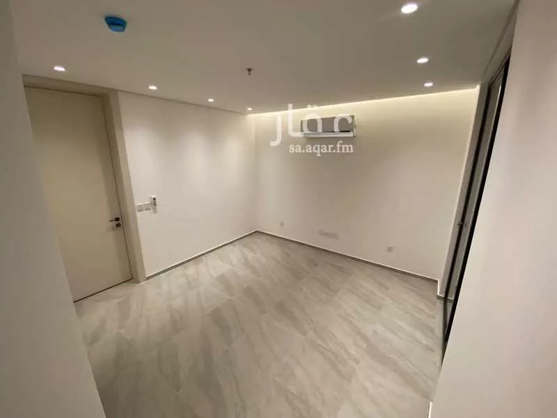 5 bedroom villa in Umm Al Hamam Al Gharbi, Riyadh 16