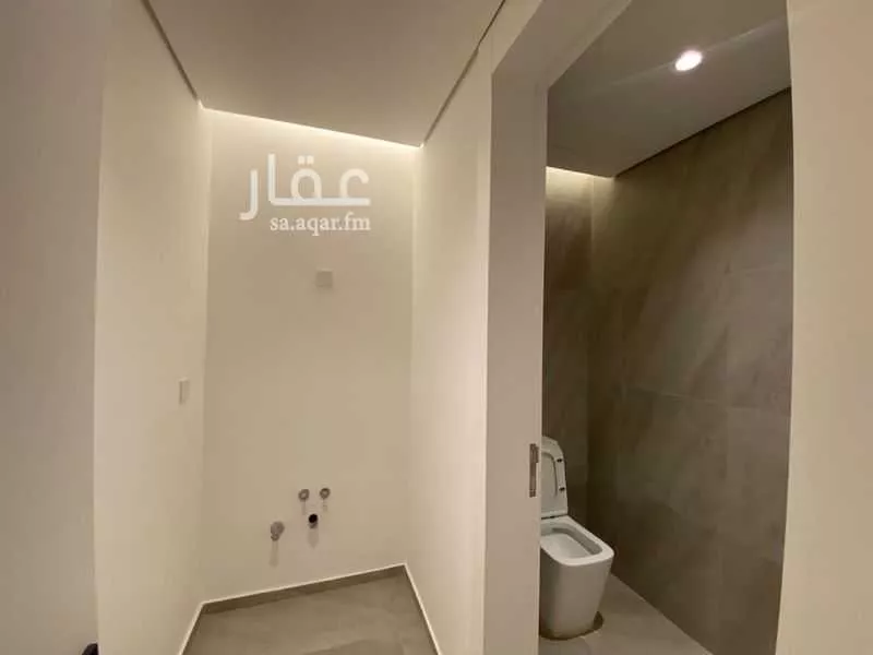 5 bedroom villa in Umm Al Hamam Al Gharbi, Riyadh 10