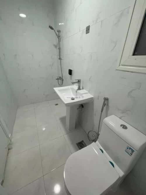 5 bedroom apartment in Al Iskan Ash Shamali, Eastern Province 4