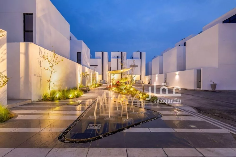 6 bedroom villa in Al Khuzama, Eastern Province 2