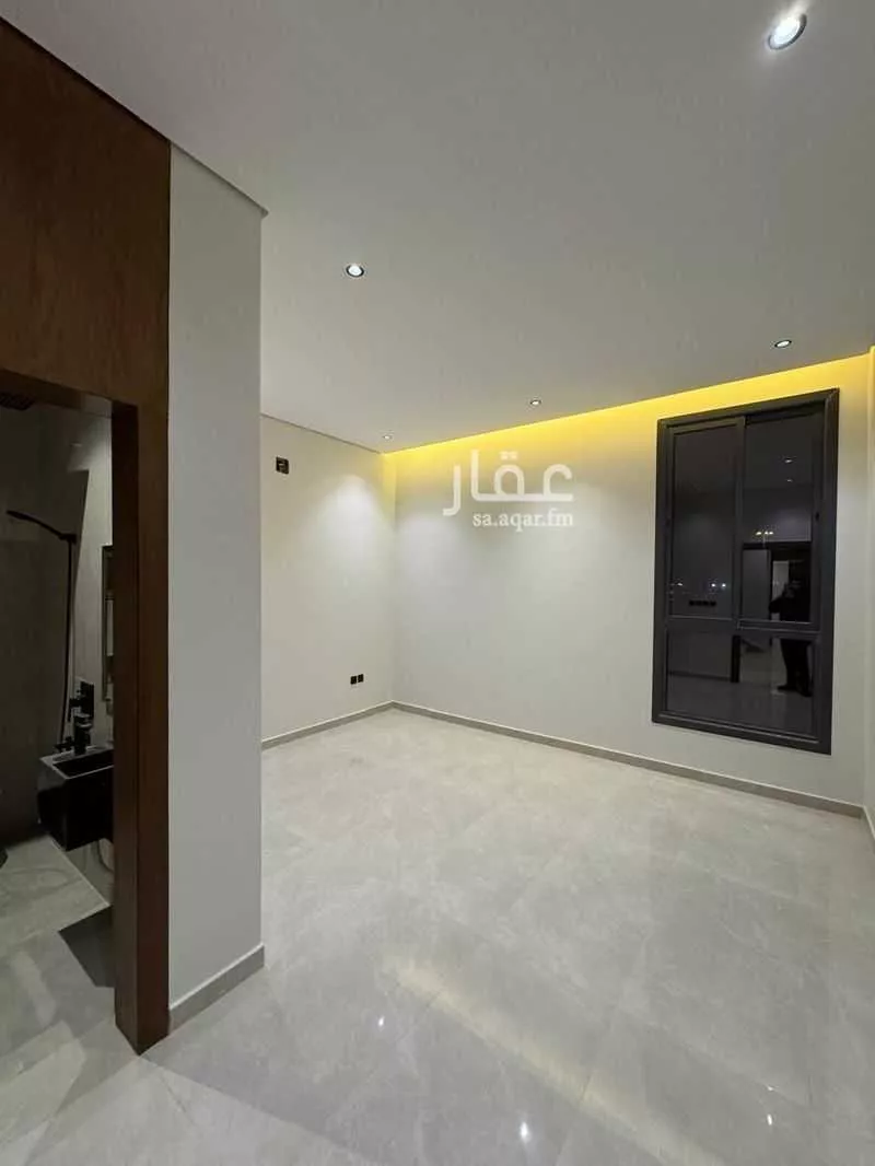 4 bedroom villa in Al Rimal 12