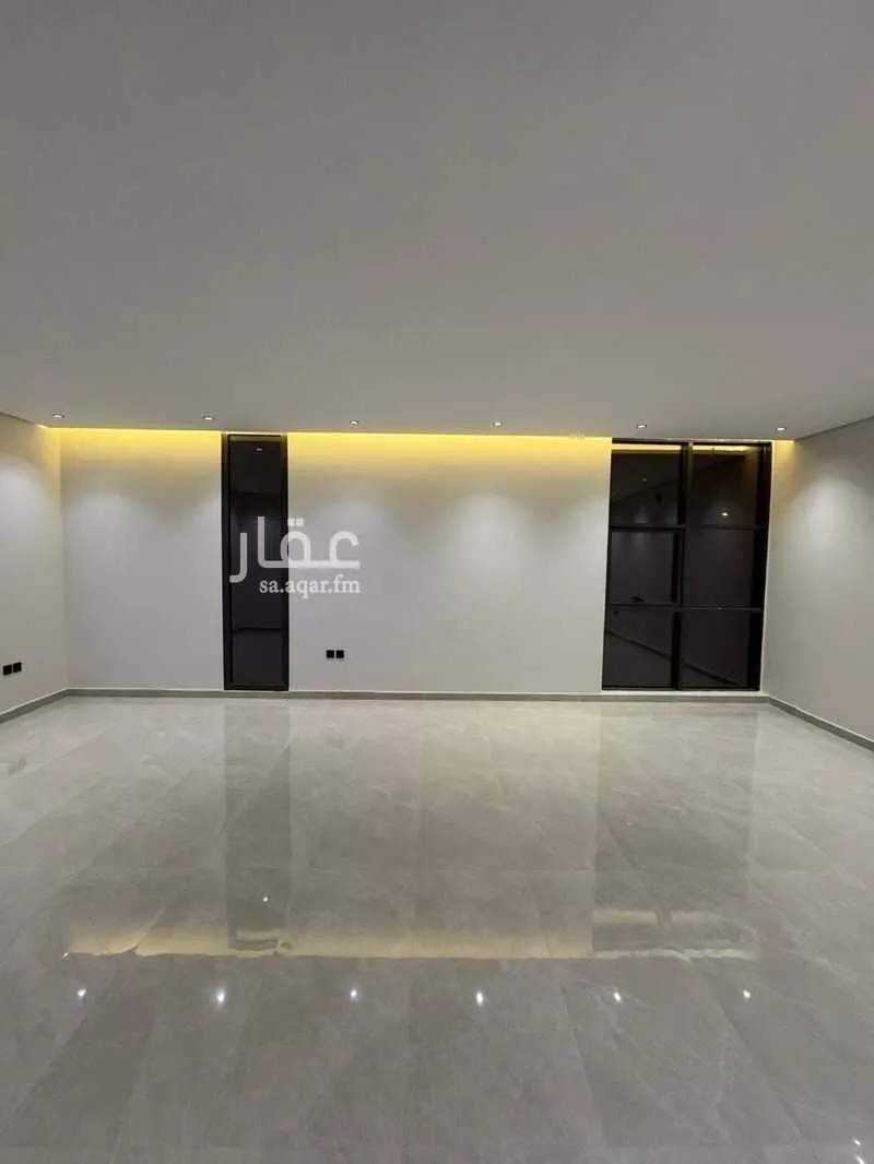 4 bedroom villa in Al Rimal 17