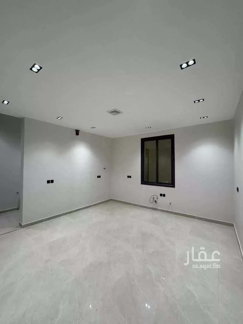 4 bedroom villa in Al Rimal 6
