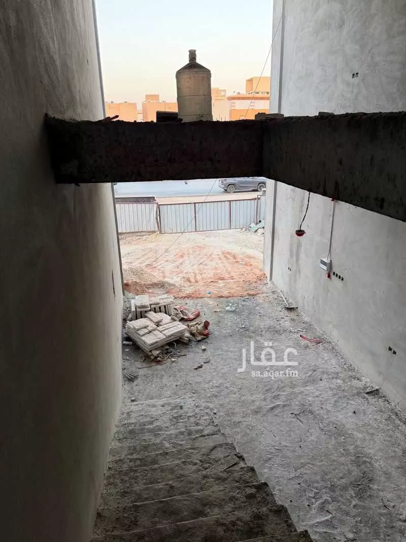 4 bedroom shop in Al Aridh, Riyadh 7