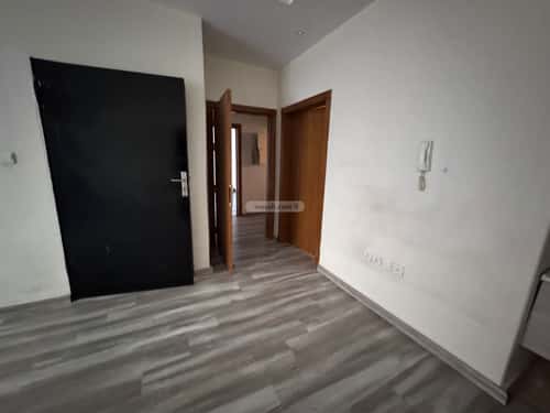 3 bedroom apartment in Al Qadisiyah 5