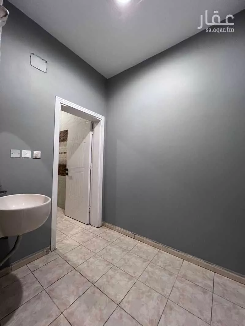 4 bedroom apartment in Al Yaqout, Jeddah 13