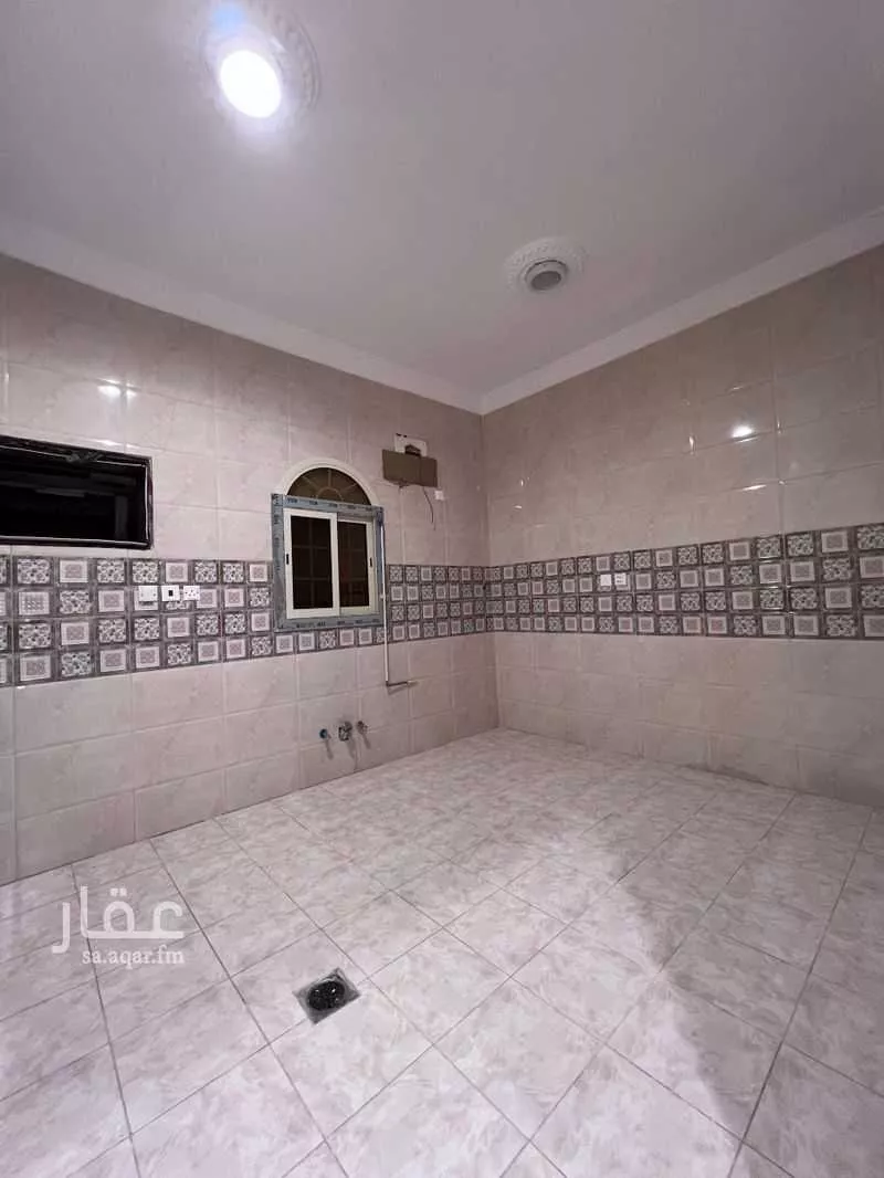4 bedroom apartment in Al Yaqout, Jeddah 9