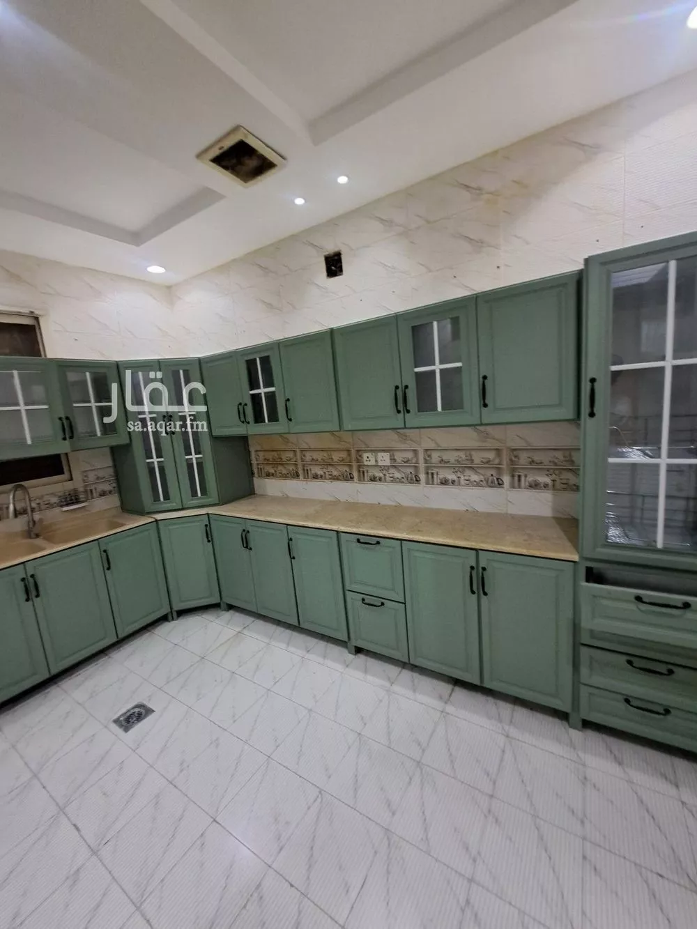 4 bedroom apartment in Al Aridh, Riyadh 9