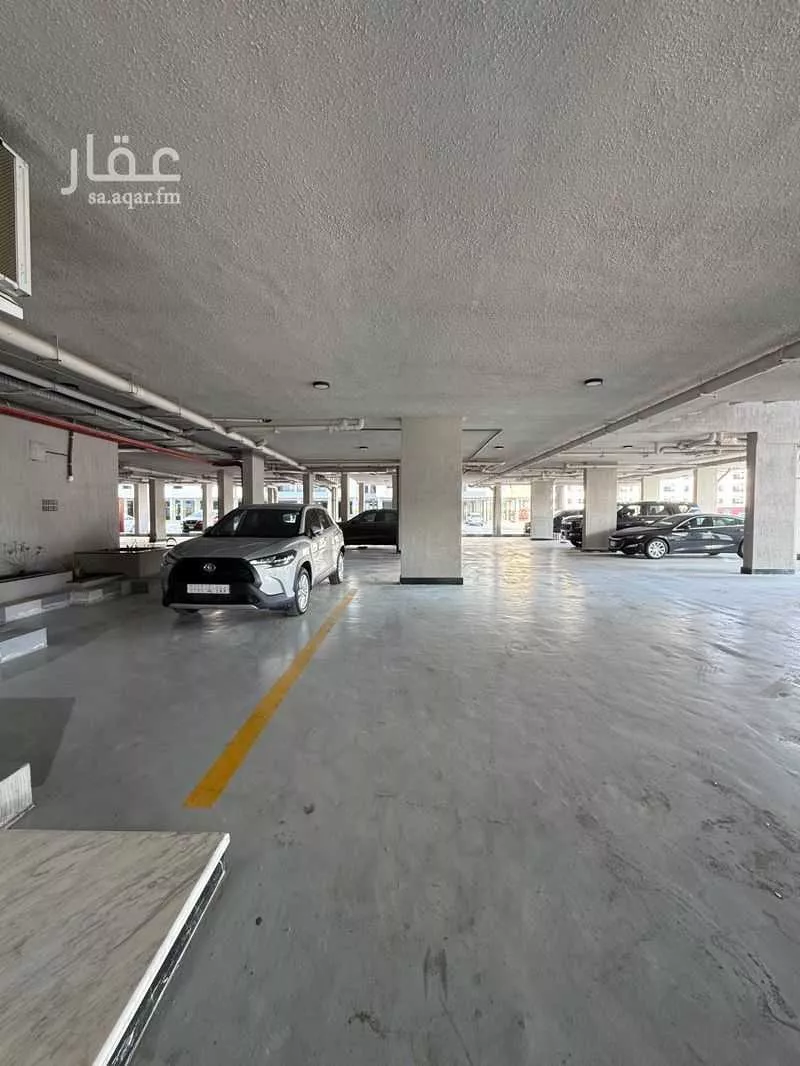 3 bedroom apartment in Al Hamra, Eastern Province 29