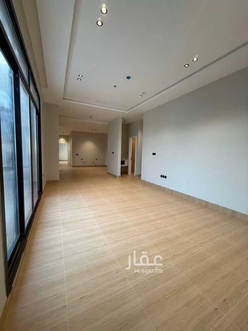 3 bedroom apartment in Al Hamra, Eastern Province 7