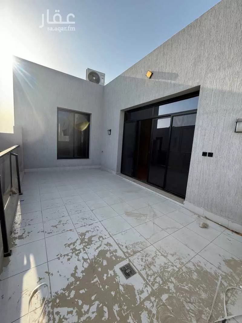 3 bedroom apartment in Al Hamra, Eastern Province 11