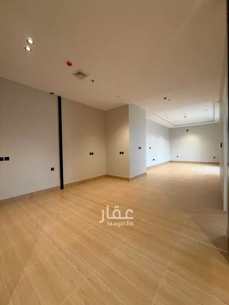 3 bedroom apartment in Al Hamra, Eastern Province 2