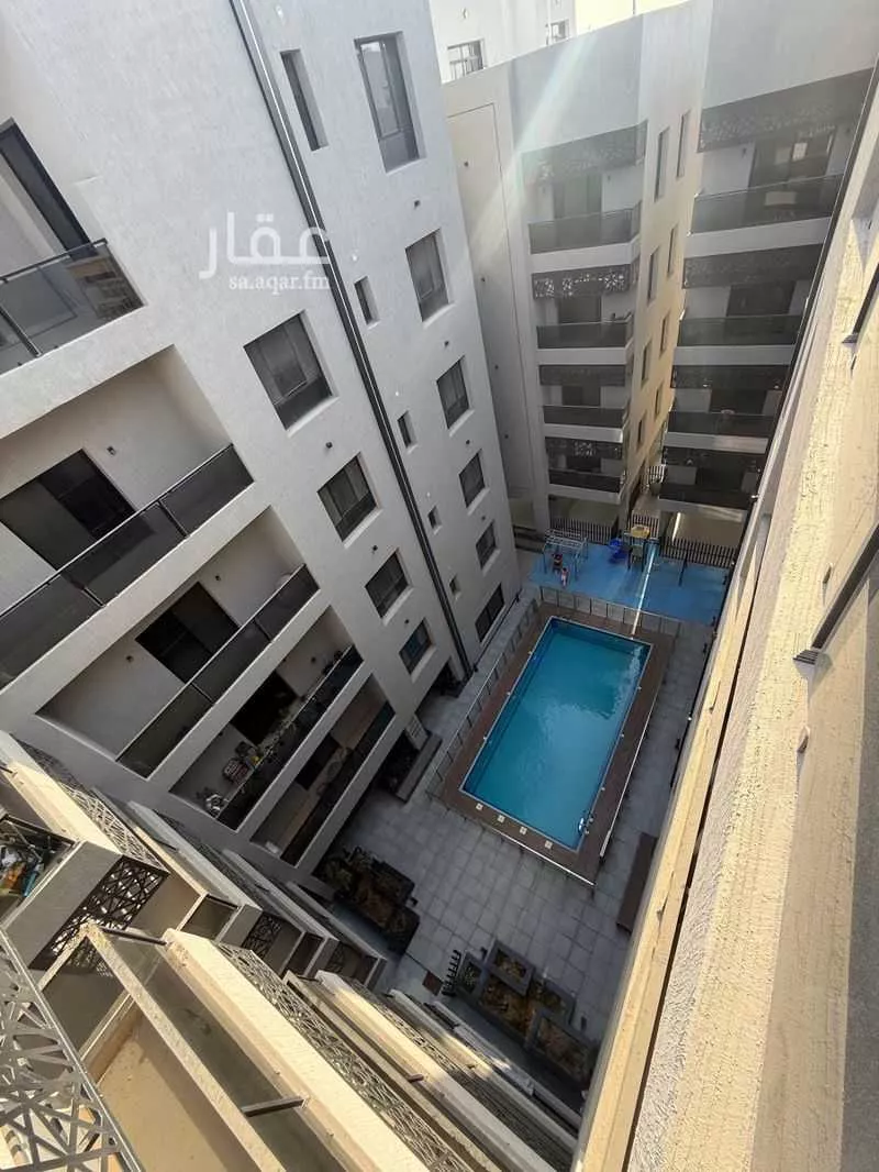 3 bedroom apartment in Al Hamra, Eastern Province 24