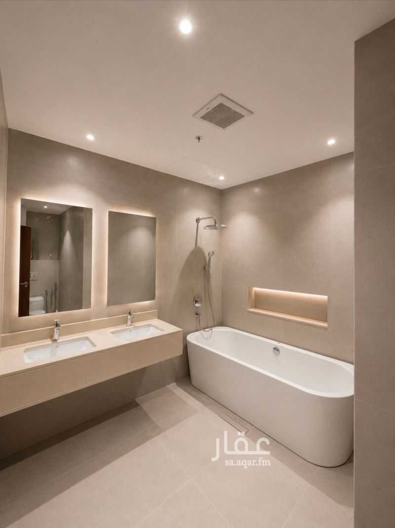 5 bedroom apartment in Al Sahafah, Riyadh 15