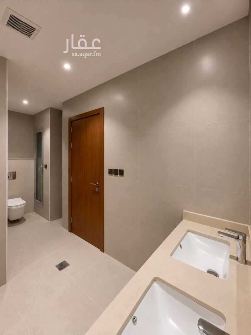 5 bedroom apartment in Al Sahafah, Riyadh 16