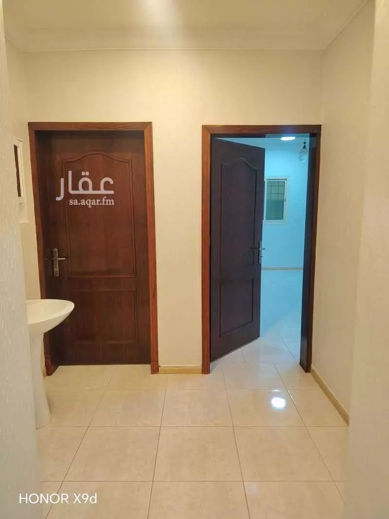 3 bedroom apartment in Al Manar, Eastern Province 8
