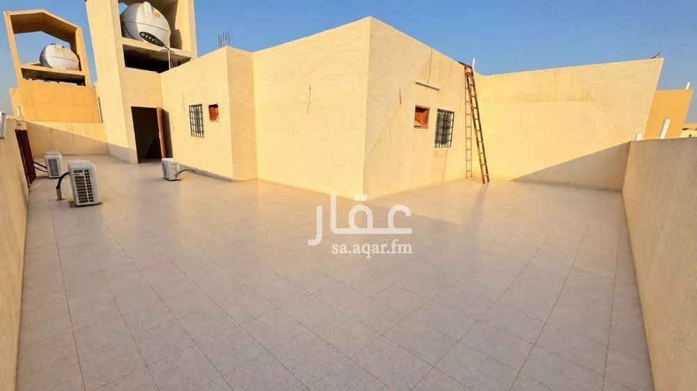 4 bedroom apartment in Al Janadriyah, Riyadh 8