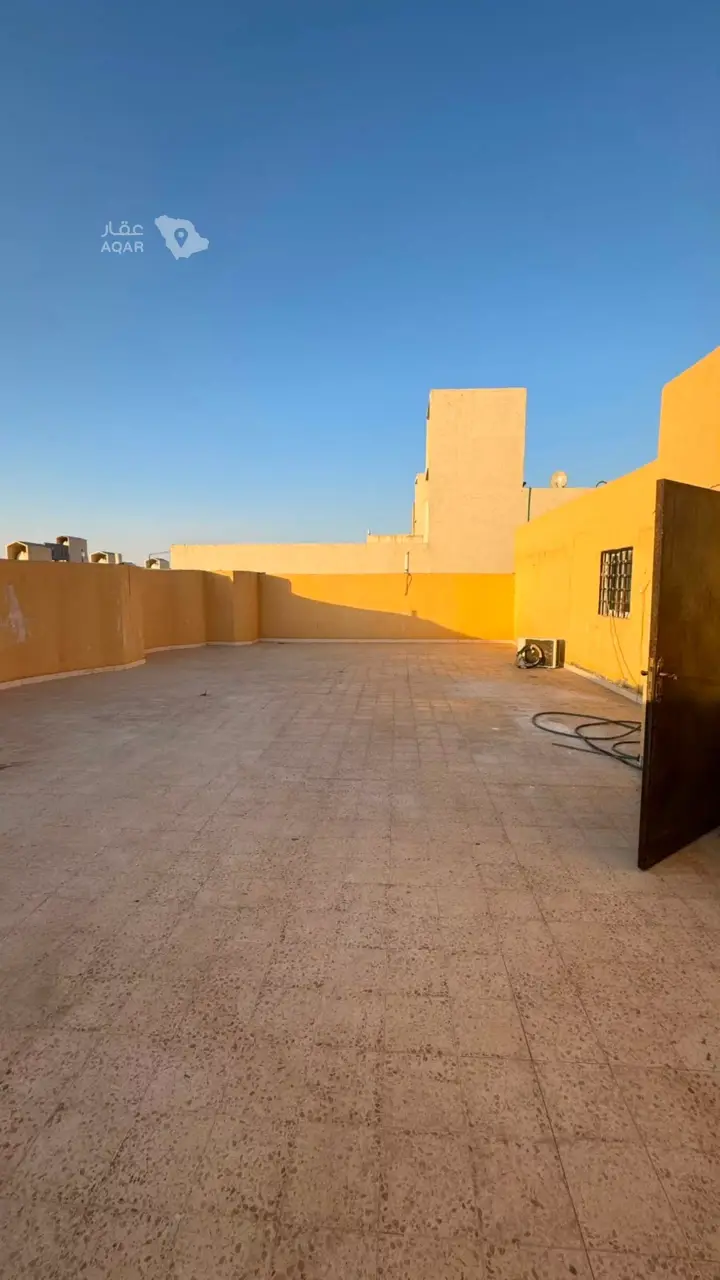 4 bedroom apartment in Al Janadriyah, Riyadh