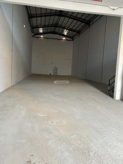 warehouse in Al Manakh, Riyadh 5