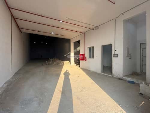 warehouse in Al Manakh, Riyadh 3