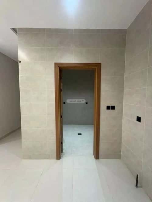 5 bedroom apartment in Al Hamdaniyah, Jeddah 8
